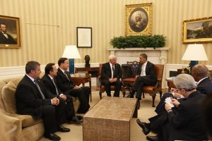 El expresidente Ricardo Martinelli se hizo acompañar de algunos ministros, entre ellos del canciller Juan Carlos Varela, en la reunión con Obama.