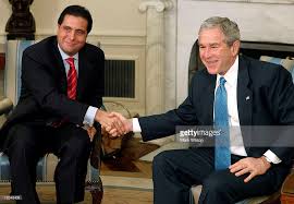 George Bush se reunió con Torrijos por primera vez el 28 de abril de 2005.